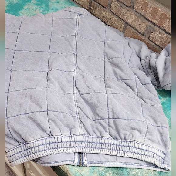 Forever 21 Light Blue Quilted Jacket, Small, EUC. - Picture 3 of 8